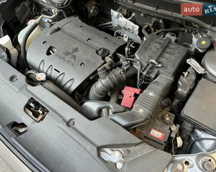 Серый Мицубиси РВР, объемом двигателя 2 л и пробегом 72 тыс. км за 11900 $, фото 16 на Automoto.ua