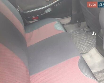 Красный Мицубиси Сигма, объемом двигателя 3 л и пробегом 100 тыс. км за 2000 $, фото 2 на Automoto.ua