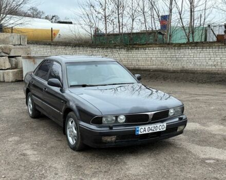 Серый Мицубиси Сигма, объемом двигателя 3 л и пробегом 185 тыс. км за 1550 $, фото 1 на Automoto.ua