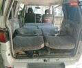 Белый Мицубиси Спейс Гир, объемом двигателя 2.4 л и пробегом 310 тыс. км за 9995 $, фото 5 на Automoto.ua