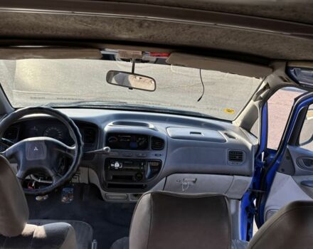 Синий Мицубиси Спейс Гир, объемом двигателя 2.5 л и пробегом 347 тыс. км за 3800 $, фото 19 на Automoto.ua