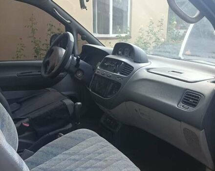 Зелений Міцубісі Спейс Гір, об'ємом двигуна 2.4 л та пробігом 710 тис. км за 10000 $, фото 8 на Automoto.ua