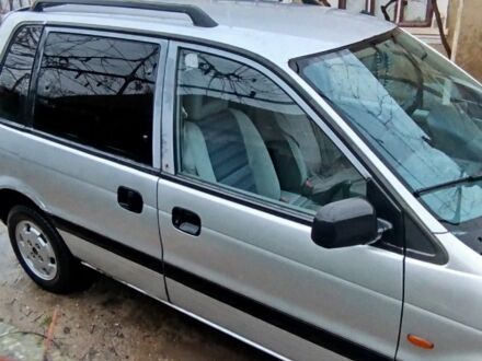 Мицубиси Спейс Раннер 1992 в Измаиле на Automoto.ua Серый Мицубиси Спейс Раннер, объемом двигателя 0 л и пробегом 37 тыс. км за 2200 $, фото 1 на Automoto.ua