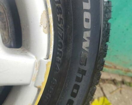 Синій Міцубісі Спейс Раннер, об'ємом двигуна 1.8 л та пробігом 390 тис. км за 2700 $, фото 24 на Automoto.ua