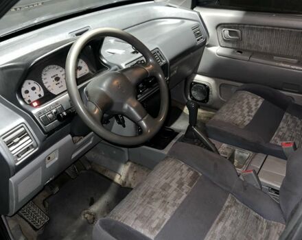 Синій Міцубісі Спейс Раннер, об'ємом двигуна 1.8 л та пробігом 372 тис. км за 1950 $, фото 6 на Automoto.ua