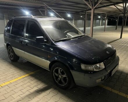 Синій Міцубісі Спейс Раннер, об'ємом двигуна 1.8 л та пробігом 372 тис. км за 1950 $, фото 1 на Automoto.ua