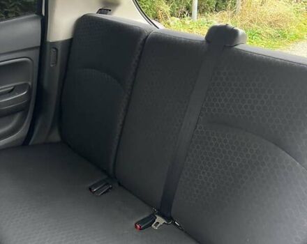 Білий Міцубісі Спейс Стар, об'ємом двигуна 1 л та пробігом 159 тис. км за 5225 $, фото 3 на Automoto.ua