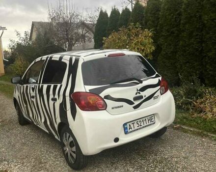 Білий Міцубісі Спейс Стар, об'ємом двигуна 1 л та пробігом 159 тис. км за 5225 $, фото 8 на Automoto.ua