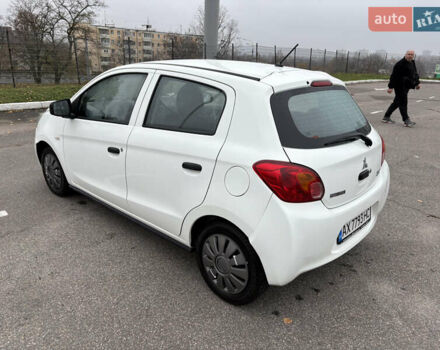 Білий Міцубісі Спейс Стар, об'ємом двигуна 1 л та пробігом 72 тис. км за 5600 $, фото 5 на Automoto.ua
