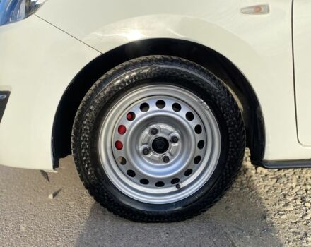 Белый Мицубиси Спейс Стар, объемом двигателя 1 л и пробегом 147 тыс. км за 6950 $, фото 8 на Automoto.ua