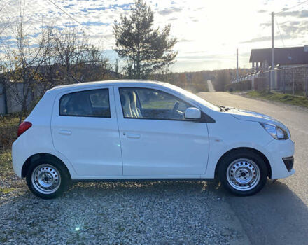 Белый Мицубиси Спейс Стар, объемом двигателя 1 л и пробегом 147 тыс. км за 6950 $, фото 8 на Automoto.ua