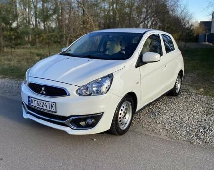 Белый Мицубиси Спейс Стар, объемом двигателя 1 л и пробегом 147 тыс. км за 6950 $, фото 5 на Automoto.ua