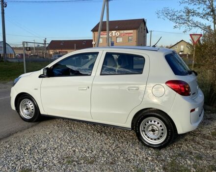 Белый Мицубиси Спейс Стар, объемом двигателя 1 л и пробегом 147 тыс. км за 6950 $, фото 4 на Automoto.ua