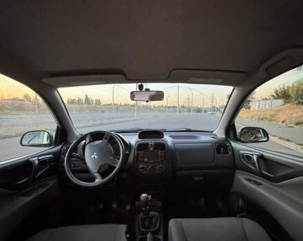 Белый Мицубиси Спейс Стар, объемом двигателя 1.6 л и пробегом 319 тыс. км за 2950 $, фото 28 на Automoto.ua