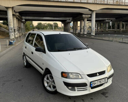 Белый Мицубиси Спейс Стар, объемом двигателя 1.6 л и пробегом 319 тыс. км за 2950 $, фото 5 на Automoto.ua