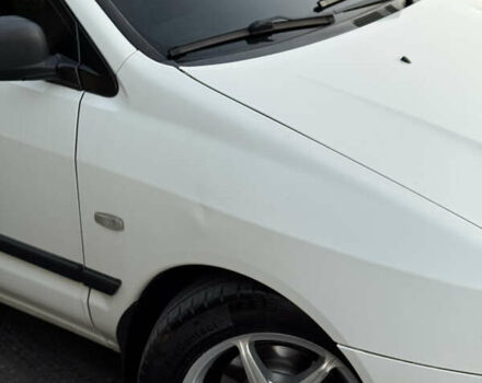 Белый Мицубиси Спейс Стар, объемом двигателя 1.6 л и пробегом 319 тыс. км за 2950 $, фото 19 на Automoto.ua