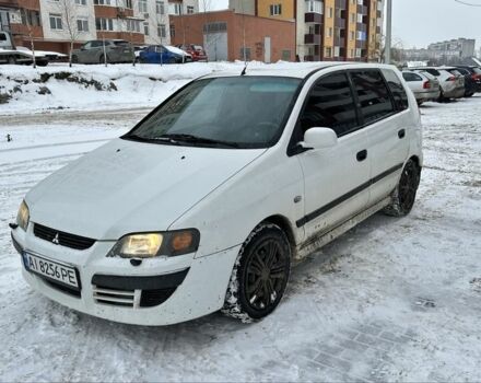 Белый Мицубиси Спейс Стар, объемом двигателя 1.6 л и пробегом 190 тыс. км за 1900 $, фото 1 на Automoto.ua