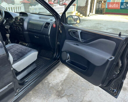 Чорний Міцубісі Спейс Стар, об'ємом двигуна 1.6 л та пробігом 300 тис. км за 2750 $, фото 34 на Automoto.ua