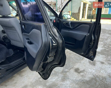 Чорний Міцубісі Спейс Стар, об'ємом двигуна 1.6 л та пробігом 300 тис. км за 2750 $, фото 39 на Automoto.ua