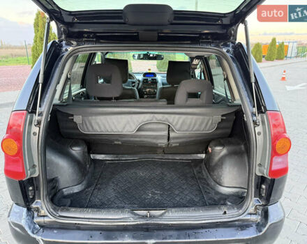 Черный Мицубиси Спейс Стар, объемом двигателя 1.83 л и пробегом 190 тыс. км за 2800 $, фото 7 на Automoto.ua