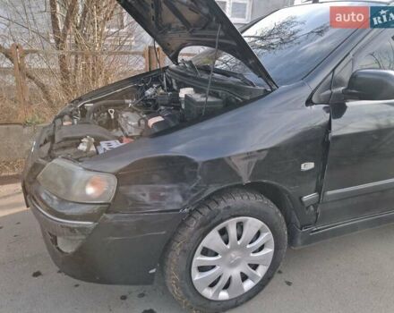 Черный Мицубиси Спейс Стар, объемом двигателя 1.61 л и пробегом 280 тыс. км за 3300 $, фото 4 на Automoto.ua