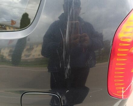 Черный Мицубиси Спейс Стар, объемом двигателя 1.6 л и пробегом 210 тыс. км за 2000 $, фото 6 на Automoto.ua