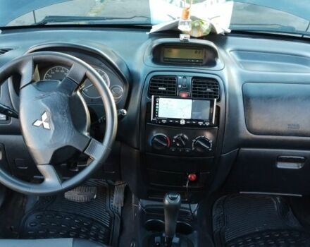 Черный Мицубиси Спейс Стар, объемом двигателя 1.6 л и пробегом 360 тыс. км за 2800 $, фото 10 на Automoto.ua