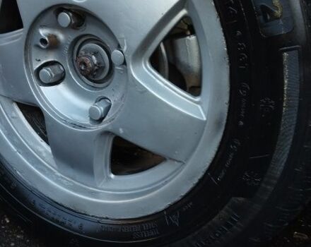 Черный Мицубиси Спейс Стар, объемом двигателя 1.6 л и пробегом 360 тыс. км за 2800 $, фото 8 на Automoto.ua