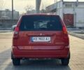 Мицубиси Спейс Стар 2002 в Днепре (Днепропетровске) на Automoto.ua Красный Мицубиси Спейс Стар, объемом двигателя 1.6 л и пробегом 177 тыс. км за 5200 $, фото 4 на Automoto.ua