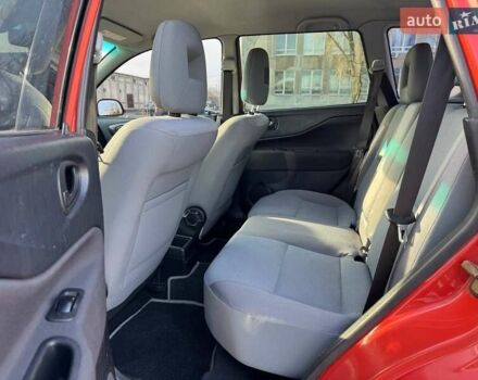 Червоний Міцубісі Спейс Стар, об'ємом двигуна 1.59 л та пробігом 177 тис. км за 5200 $, фото 16 на Automoto.ua