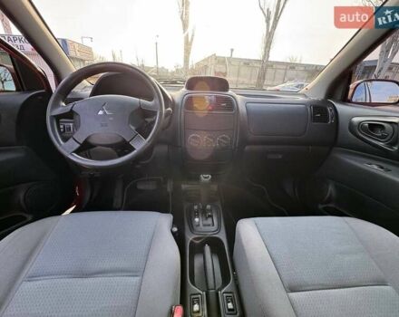 Червоний Міцубісі Спейс Стар, об'ємом двигуна 1.59 л та пробігом 177 тис. км за 5200 $, фото 7 на Automoto.ua