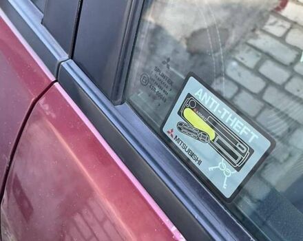 Мицубиси Спейс Стар 2003 в Киеве на Automoto.ua Красный Мицубиси Спейс Стар, объемом двигателя 1.6 л и пробегом 220 тыс. км за 4000 $, фото 15 на Automoto.ua