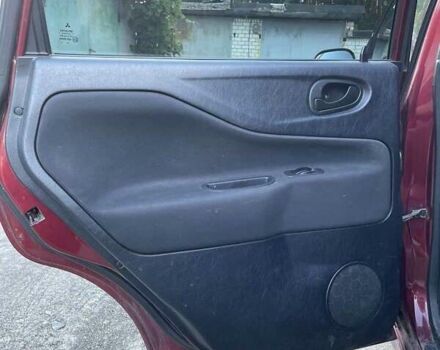 Мицубиси Спейс Стар 2003 в Киеве на Automoto.ua Красный Мицубиси Спейс Стар, объемом двигателя 1.6 л и пробегом 220 тыс. км за 4000 $, фото 11 на Automoto.ua