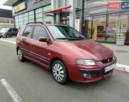Красный Мицубиси Спейс Стар, объемом двигателя 1.83 л и пробегом 295 тыс. км за 3500 $, фото 4 на Automoto.ua