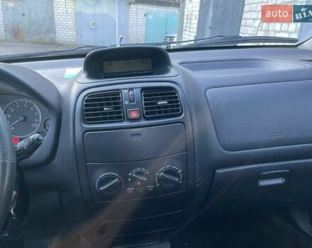 Мицубиси Спейс Стар 2003 в Киеве на Automoto.ua Красный Мицубиси Спейс Стар, объемом двигателя 1.6 л и пробегом 220 тыс. км за 4000 $, фото 32 на Automoto.ua