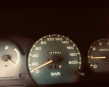 Красный Мицубиси Спейс Стар, объемом двигателя 2 л и пробегом 400 тыс. км за 900 $, фото 7 на Automoto.ua