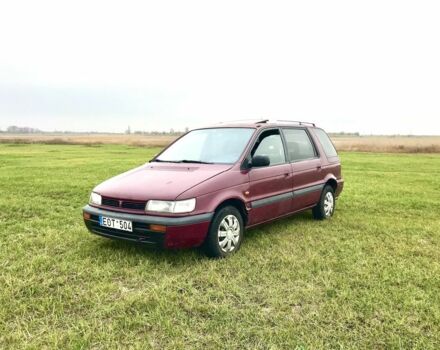 Красный Мицубиси Спейс Стар, объемом двигателя 2 л и пробегом 400 тыс. км за 900 $, фото 1 на Automoto.ua