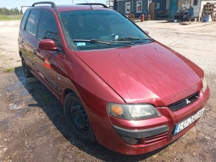 Міцубісі Спейс Стар 2002 у Кропивницькому (Кіровограді) на Automoto.ua Червоний Міцубісі Спейс Стар, об'ємом двигуна 1.9 л та пробігом 200 тис. км за 450 $, фото 1 на Automoto.ua