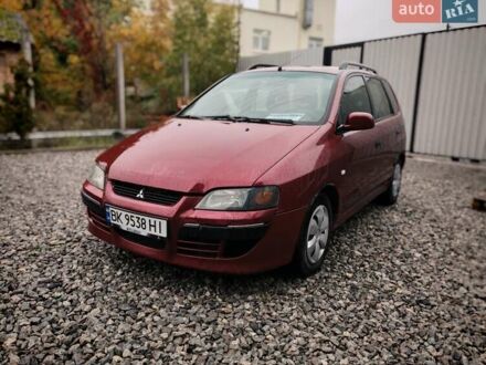 Мицубиси Спейс Стар 2004 в Бердичеве на Automoto.ua Красный Мицубиси Спейс Стар, объемом двигателя 1.6 л и пробегом 200 тыс. км за 2700 $, фото 1 на Automoto.ua
