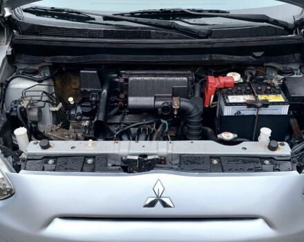 Серый Мицубиси Спейс Стар, объемом двигателя 1.2 л и пробегом 198 тыс. км за 6000 $, фото 10 на Automoto.ua