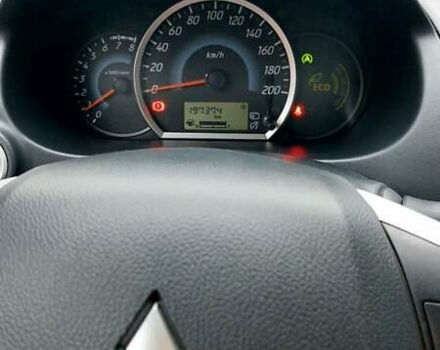 Серый Мицубиси Спейс Стар, объемом двигателя 1.19 л и пробегом 198 тыс. км за 6000 $, фото 10 на Automoto.ua