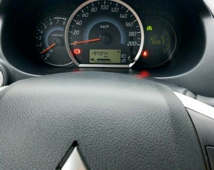 Серый Мицубиси Спейс Стар, объемом двигателя 1.2 л и пробегом 198 тыс. км за 6000 $, фото 4 на Automoto.ua