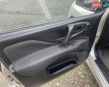 Серый Мицубиси Спейс Стар, объемом двигателя 1.58 л и пробегом 180 тыс. км за 3700 $, фото 8 на Automoto.ua