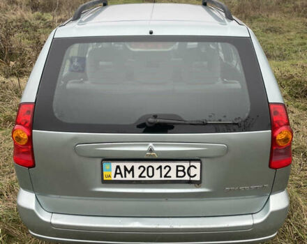 Сірий Міцубісі Спейс Стар, об'ємом двигуна 1.58 л та пробігом 295 тис. км за 2750 $, фото 4 на Automoto.ua