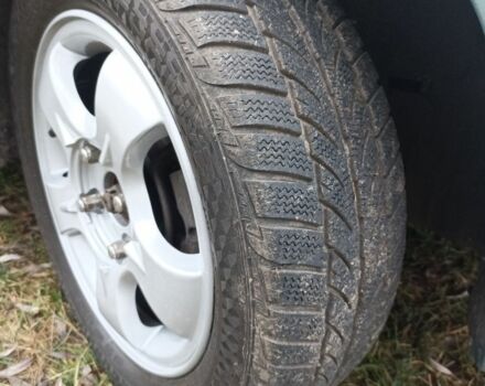 Серый Мицубиси Спейс Стар, объемом двигателя 1.6 л и пробегом 220 тыс. км за 2550 $, фото 8 на Automoto.ua