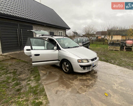 Сірий Міцубісі Спейс Стар, об'ємом двигуна 1.58 л та пробігом 300 тис. км за 2450 $, фото 10 на Automoto.ua