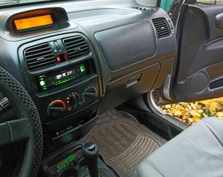 Серый Мицубиси Спейс Стар, объемом двигателя 1.8 л и пробегом 370 тыс. км за 2900 $, фото 6 на Automoto.ua