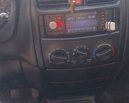 Серый Мицубиси Спейс Стар, объемом двигателя 1.58 л и пробегом 333 тыс. км за 2500 $, фото 4 на Automoto.ua