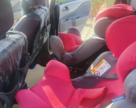 Серый Мицубиси Спейс Стар, объемом двигателя 1.6 л и пробегом 204 тыс. км за 1500 $, фото 8 на Automoto.ua