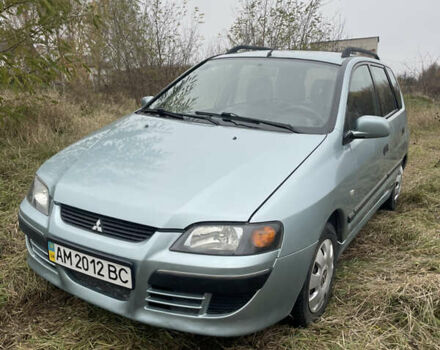 Сірий Міцубісі Спейс Стар, об'ємом двигуна 1.58 л та пробігом 295 тис. км за 2750 $, фото 2 на Automoto.ua